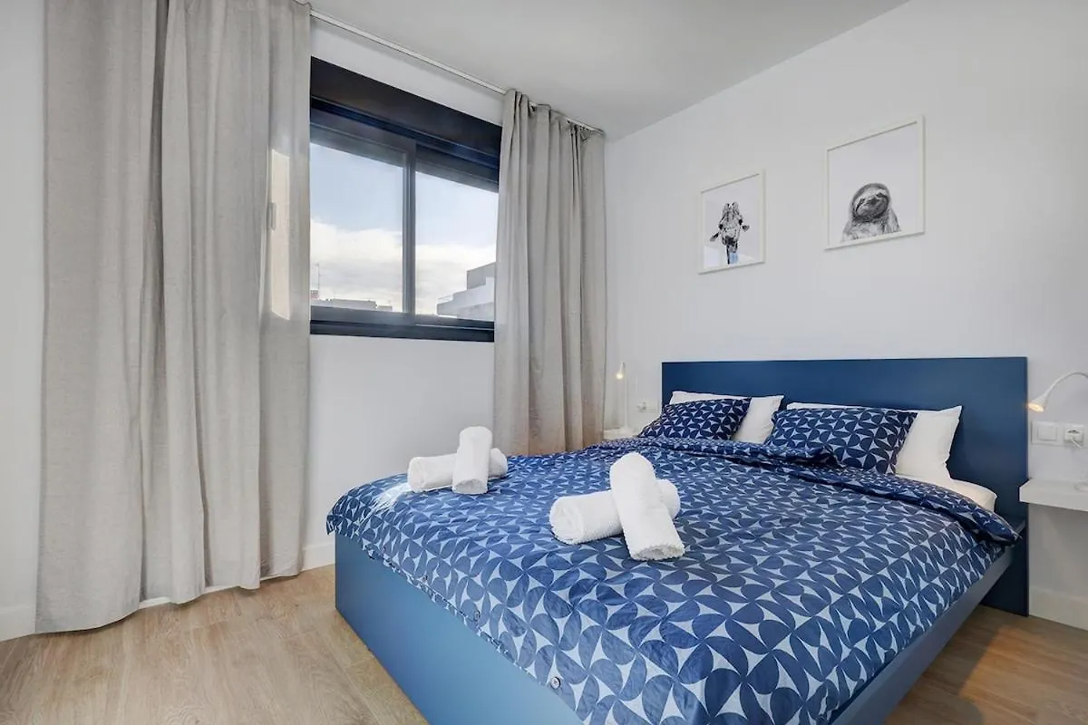 Charming 2 Bedroom Flat In Estepona Apartment